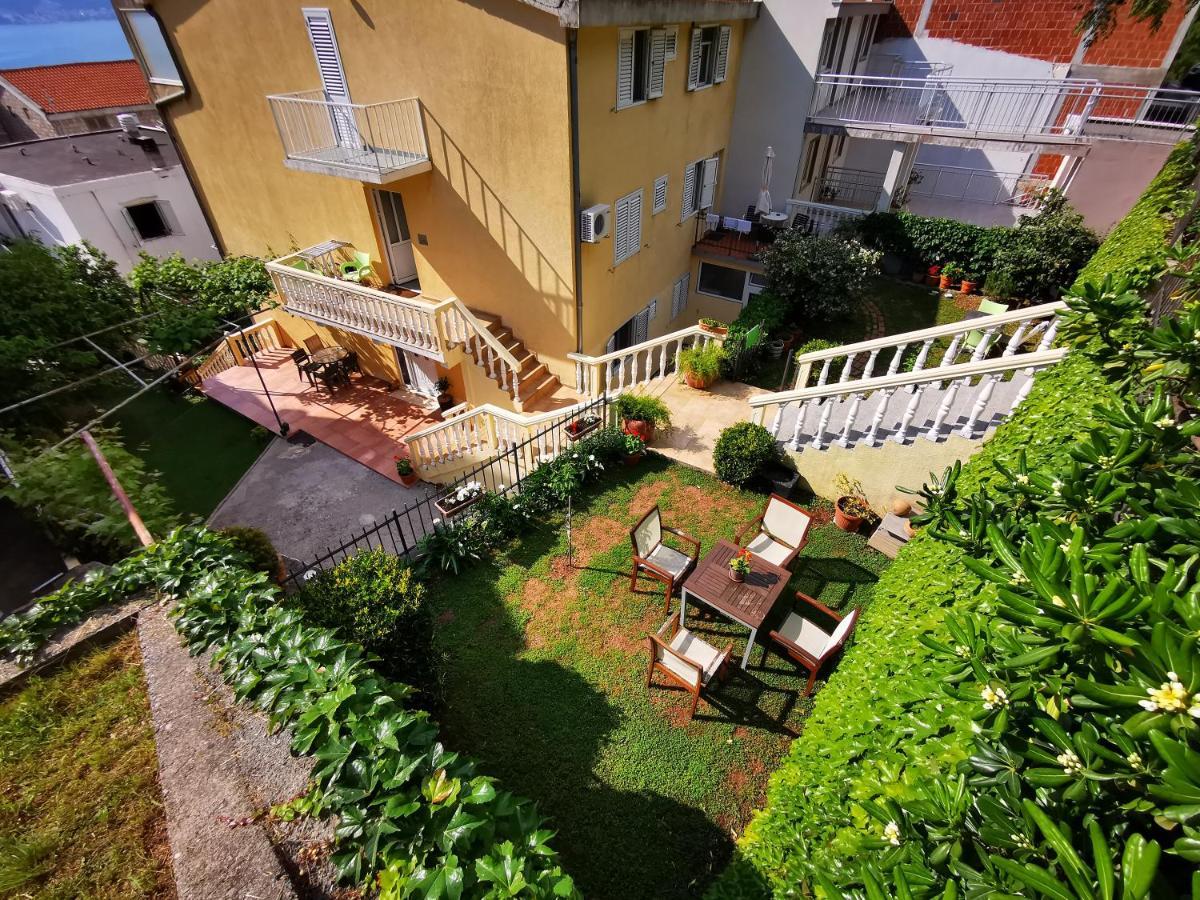 Apartments Vila Andja スヴェティ・ステファン エクステリア 写真