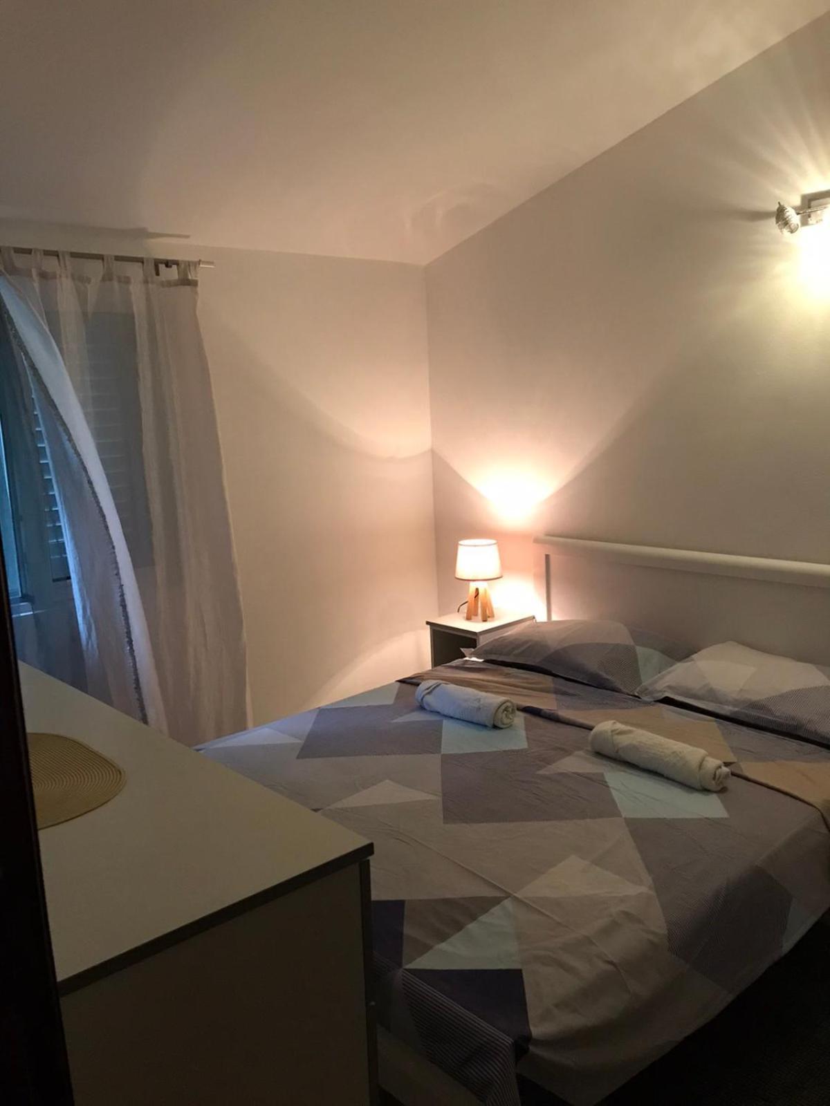 Apartments Vila Andja スヴェティ・ステファン 部屋 写真